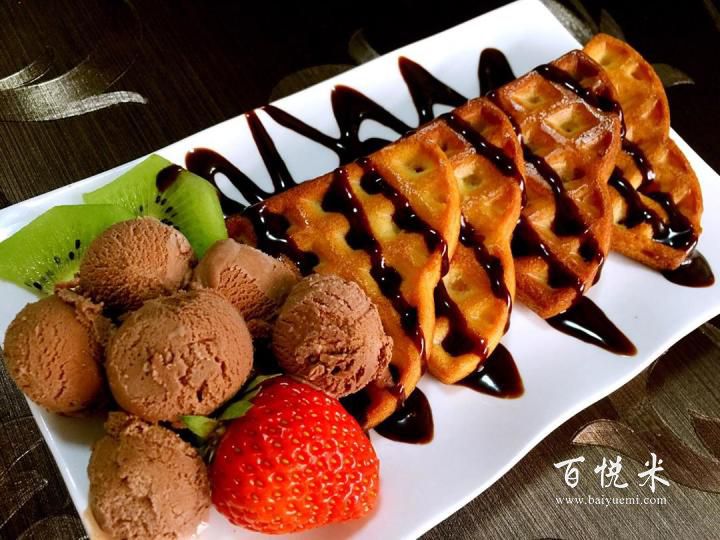 健康又美味的早餐制作，只用三分鐘就能做的藍(lán)莓華夫餅，省了早餐錢